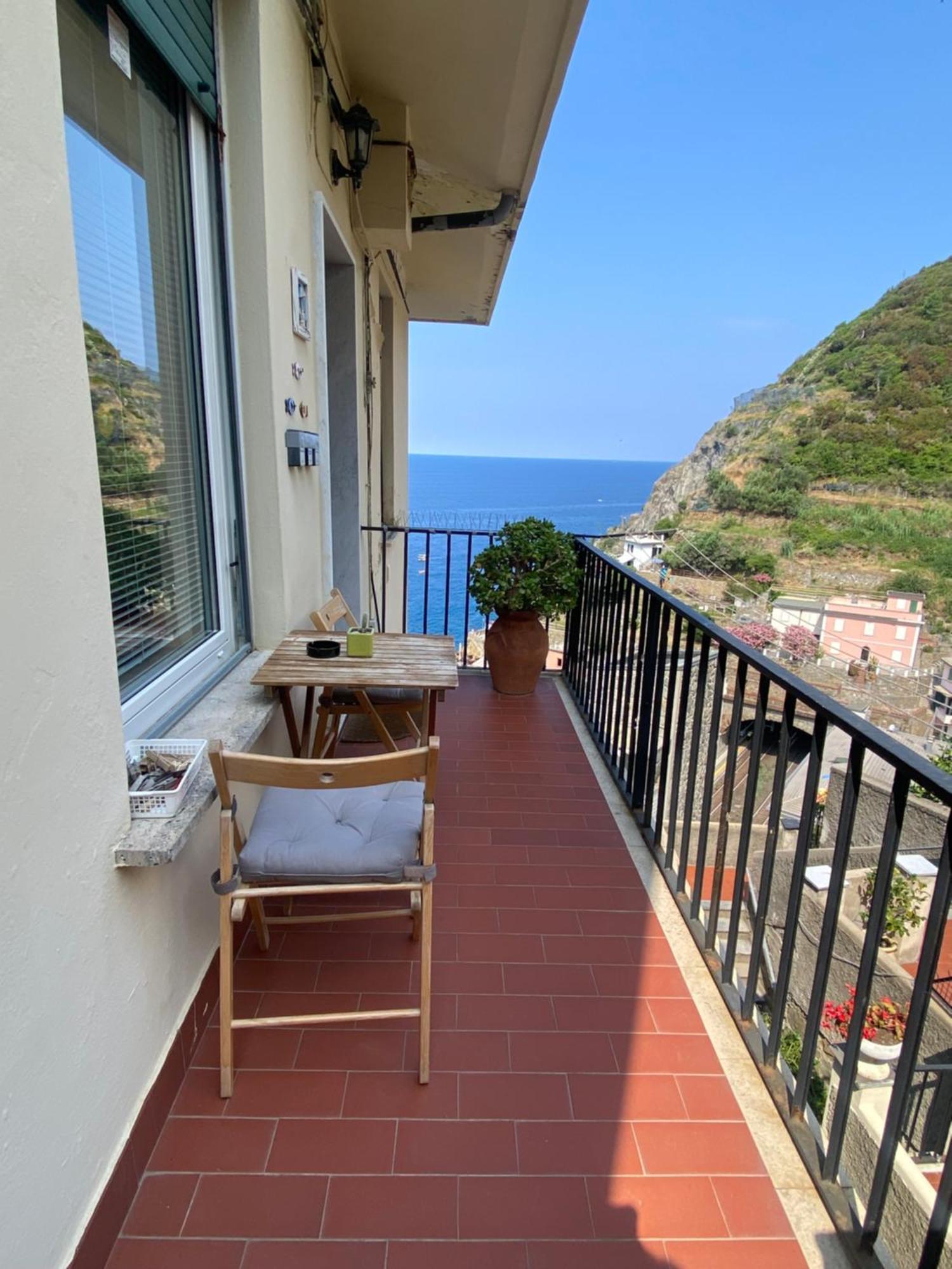 Sollevante Guest House Riomaggiore Exterior photo